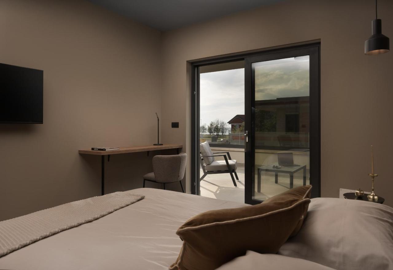 Rooms "Limes" Funtana Exteriör bild